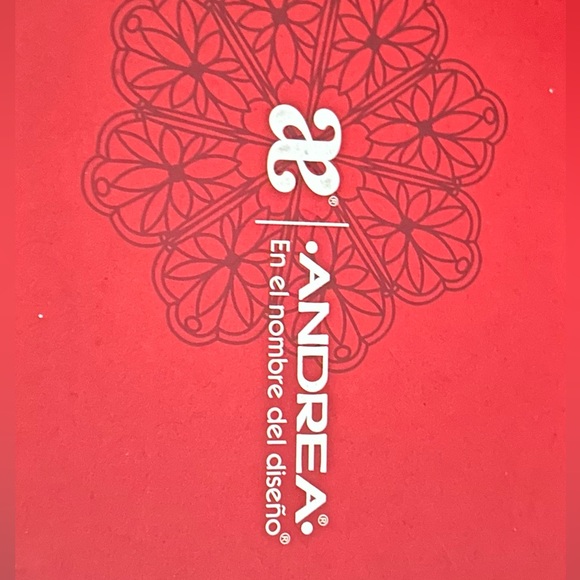 Red women’s flats - Picture 4 of 4